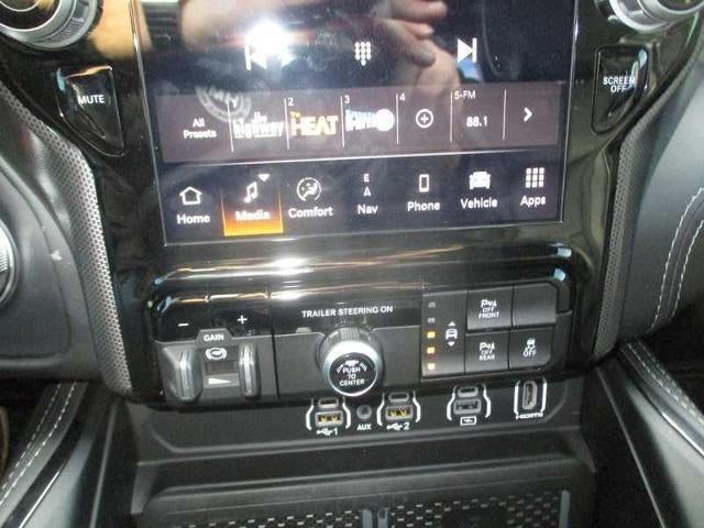 2025 RAM 1500 Limited Crew Cab SWB 4WD