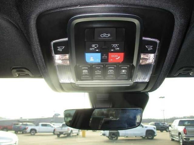 2025 RAM 1500 Limited Crew Cab SWB 4WD