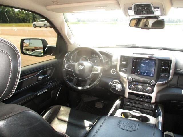 2019 RAM 1500 Laramie Crew Cab SWB 4WD
