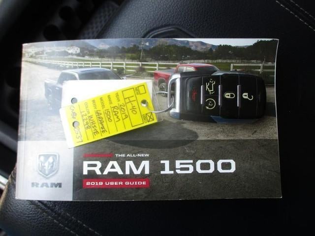 2019 RAM 1500 Laramie Crew Cab SWB 4WD