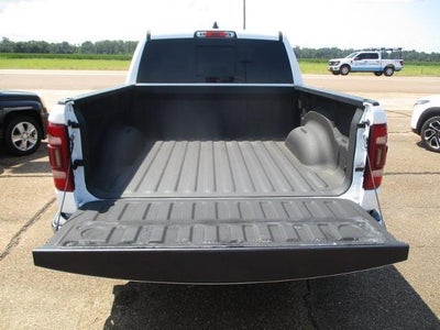 2019 RAM 1500 Laramie Crew Cab SWB 4WD