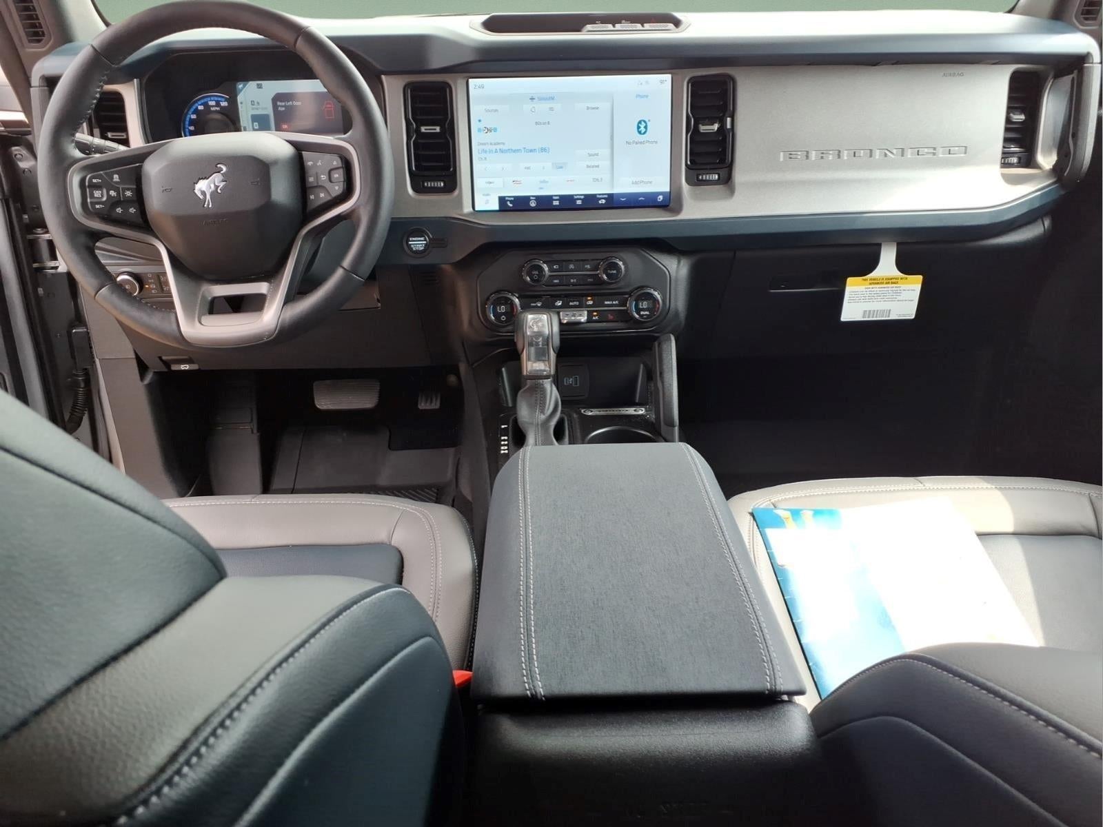2024 Ford Bronco Outer Banks 4-Door