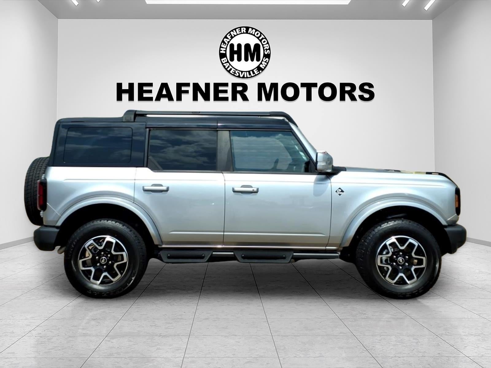2024 Ford Bronco Outer Banks 4-Door