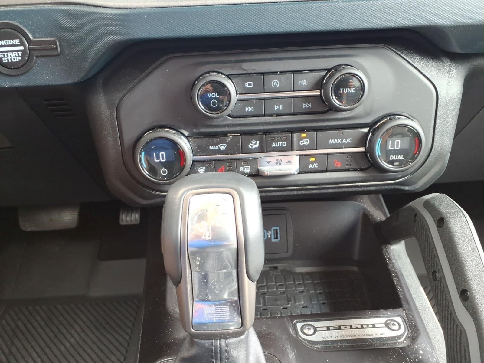 2024 Ford Bronco Outer Banks 4-Door