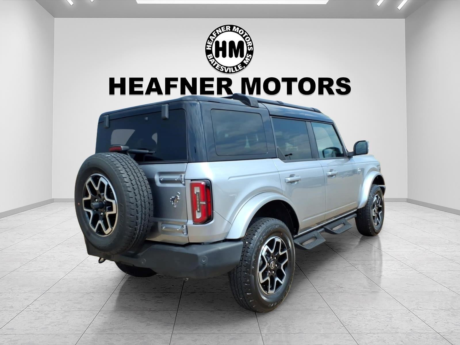 2024 Ford Bronco Outer Banks 4-Door