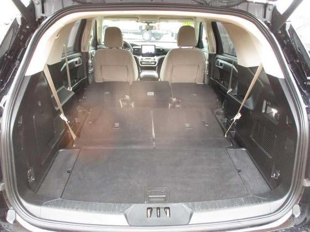 2021 Ford Explorer Base