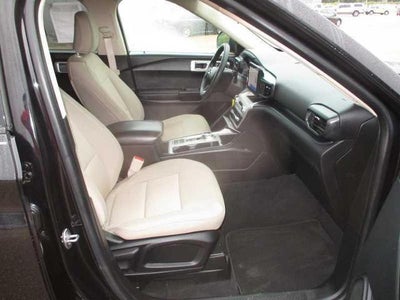 2021 Ford Explorer Base