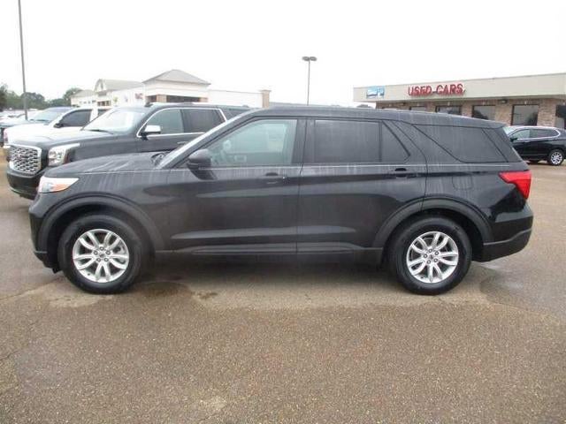 2021 Ford Explorer Base