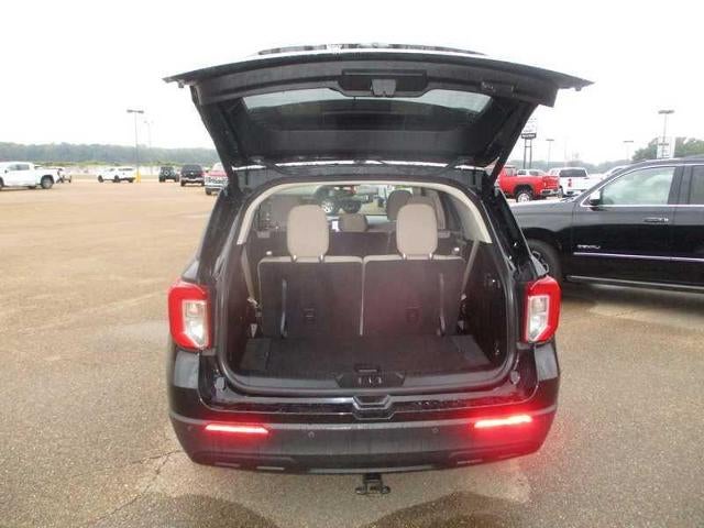 2021 Ford Explorer Base