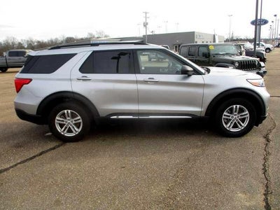 2023 Ford Explorer XLT AWD