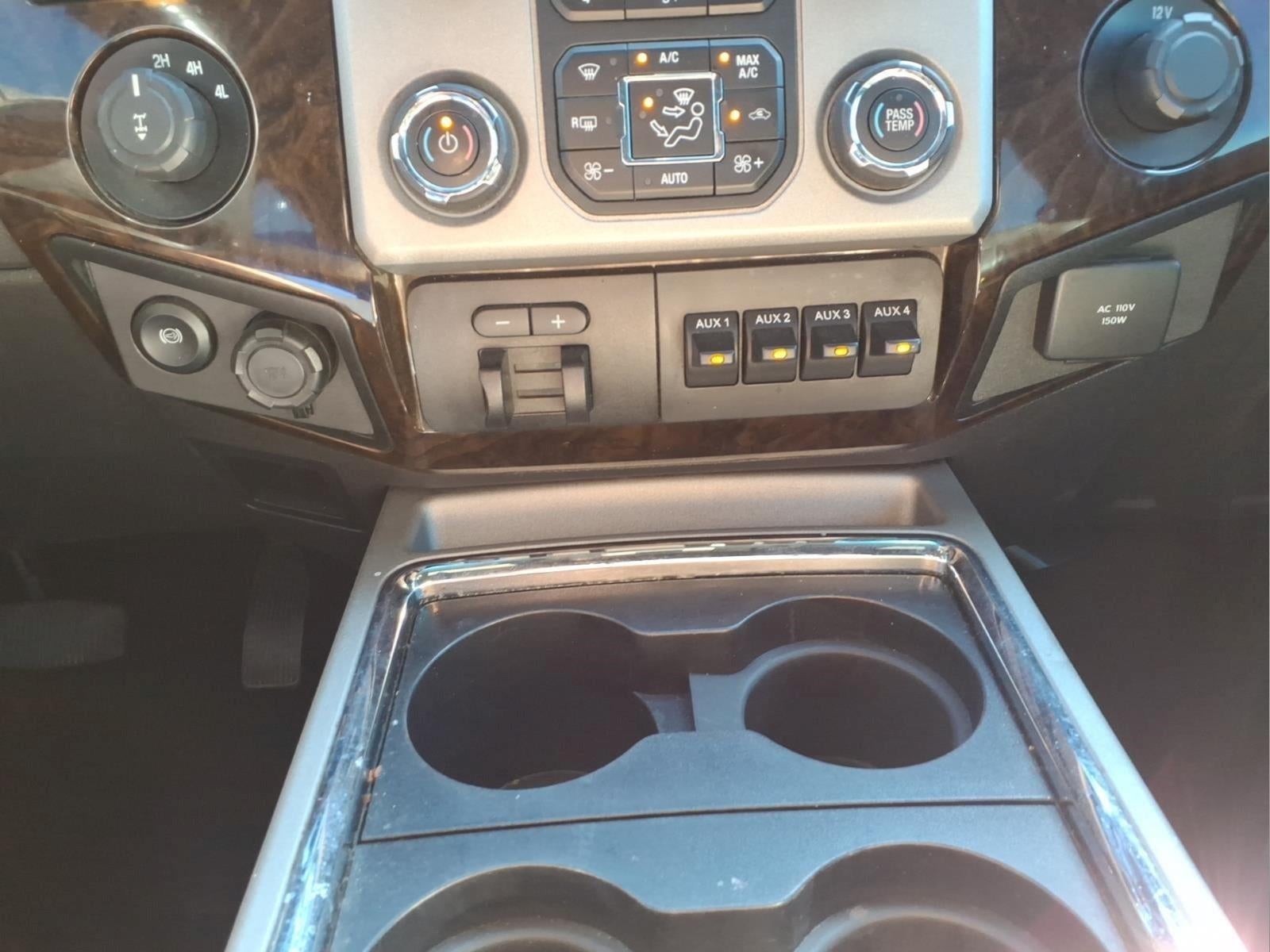 2015 Ford Super Duty F-250 SRW Platinum Crew Cab 4WD