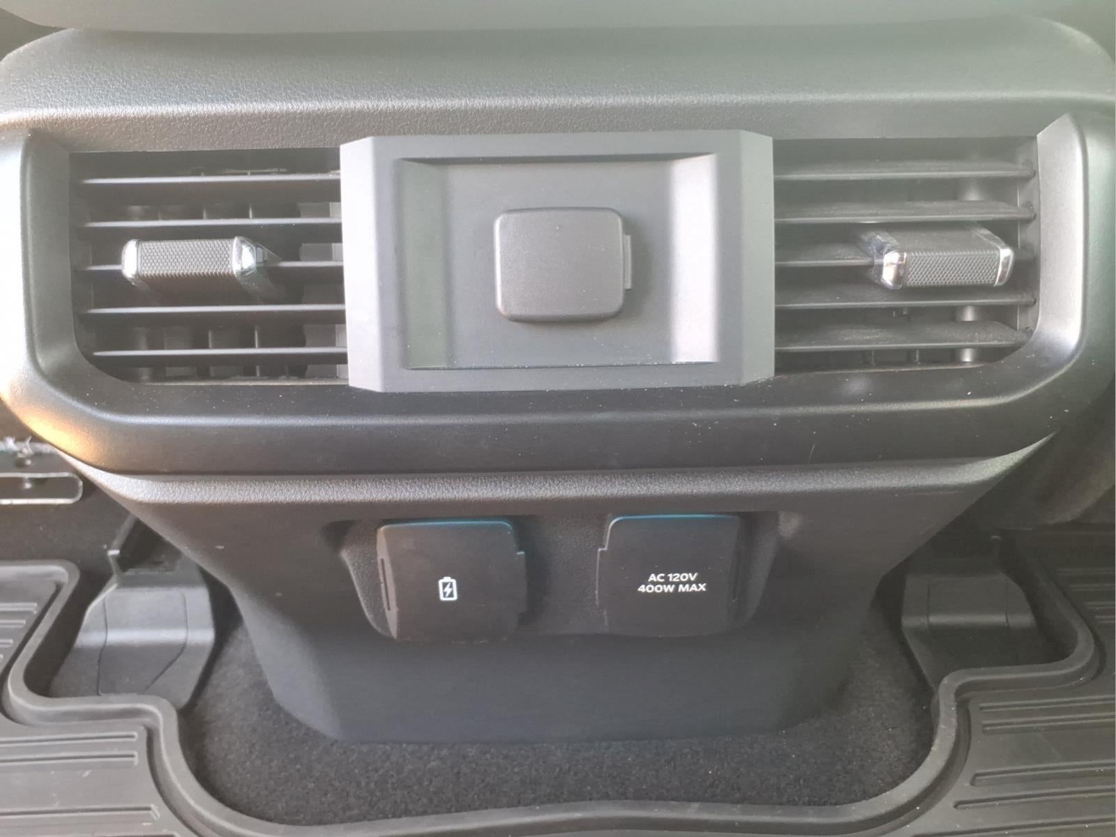 2025 Ford F-150 STX SuperCrew 4WD