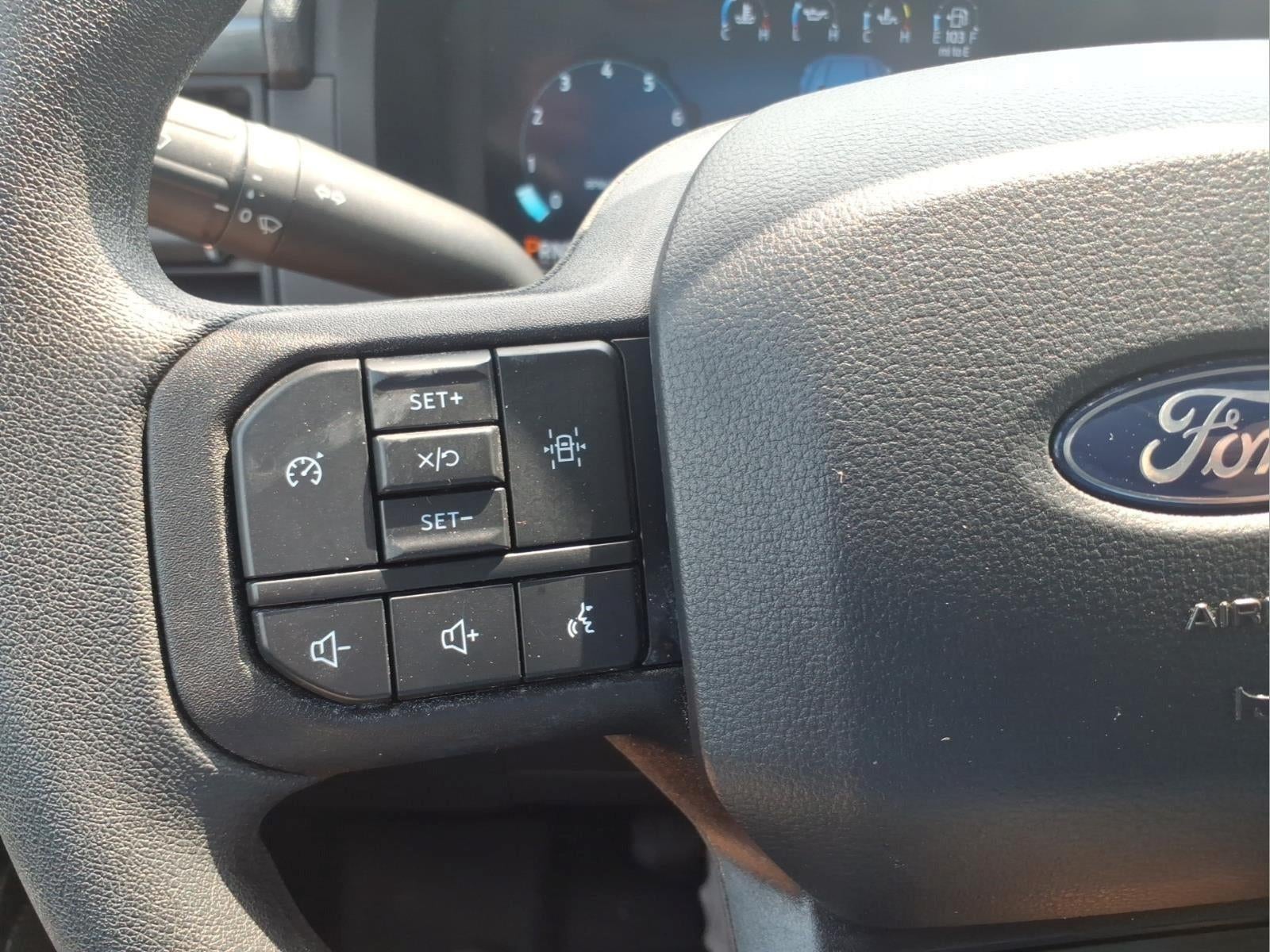 2025 Ford F-150 STX SuperCrew 4WD