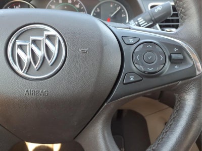 2017 Buick LaCrosse Essence