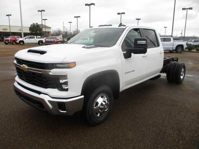 2026 Chevrolet Silverado 3500 HD Chassis Cab LT