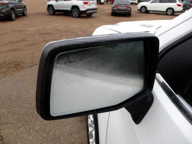 2023 Chevrolet Silverado 1500 LTZ Crew Cab 4WD