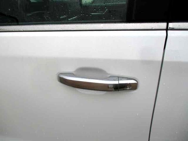 2023 Chevrolet Silverado 1500 LTZ Crew Cab 4WD