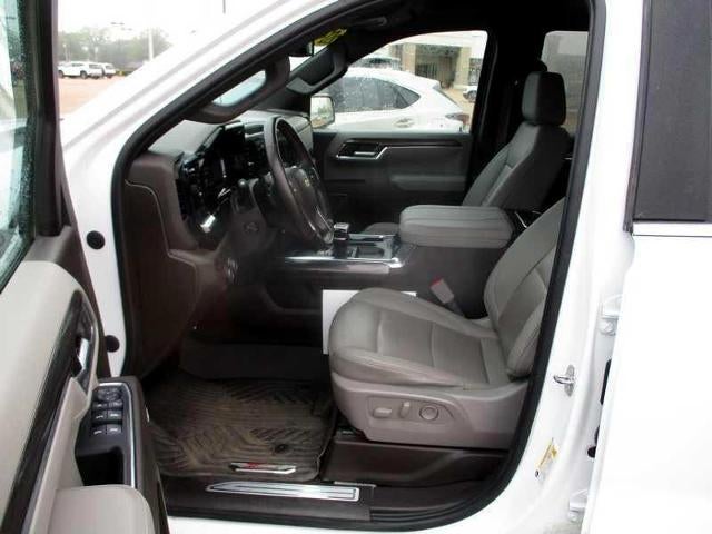 2023 Chevrolet Silverado 1500 LTZ Crew Cab 4WD