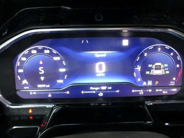 2023 Chevrolet Silverado 1500 LTZ Crew Cab 4WD