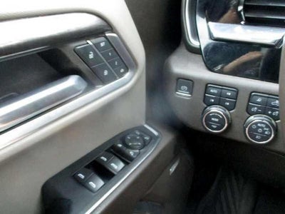 2023 Chevrolet Silverado 1500 LTZ Crew Cab 4WD