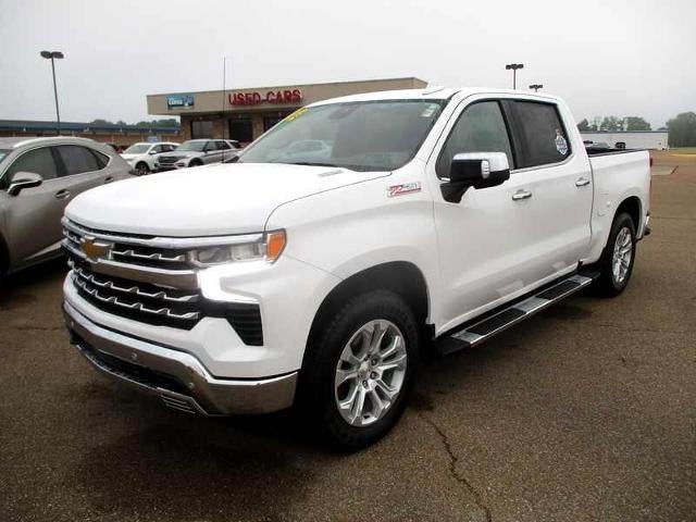 2023 Chevrolet Silverado 1500 LTZ Crew Cab 4WD