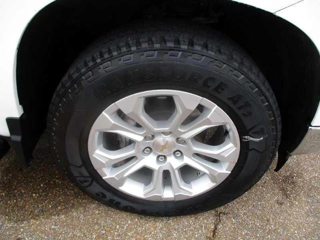 2023 Chevrolet Silverado 1500 LTZ Crew Cab 4WD