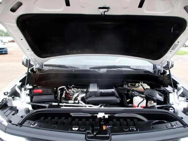 2023 Chevrolet Silverado 1500 LTZ Crew Cab 4WD