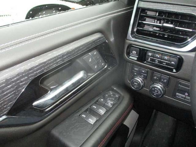 2025 GMC Yukon XL AT4 Ultimate 4WD