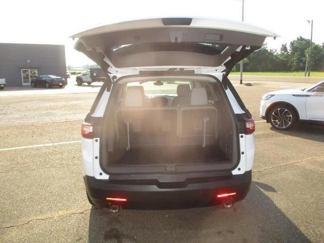 2020 Chevrolet Traverse LT Leather FWD