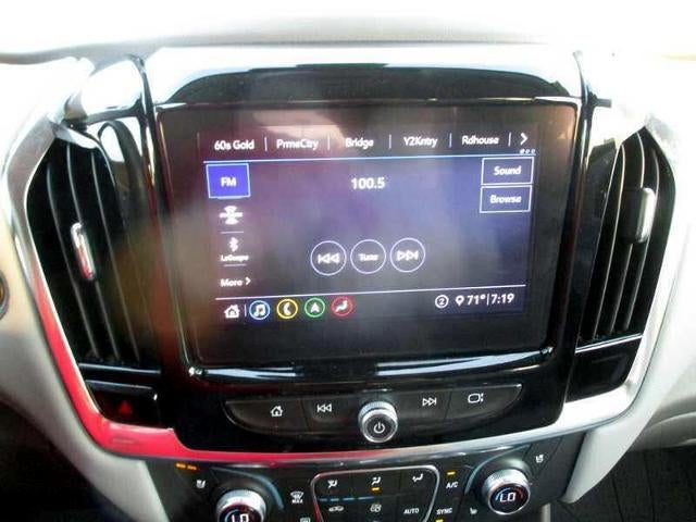 2021 Chevrolet Traverse Premier FWD