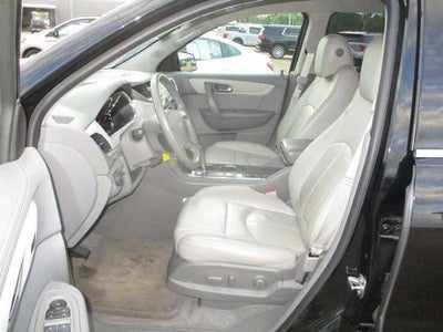 2017 Chevrolet Traverse 2LT FWD