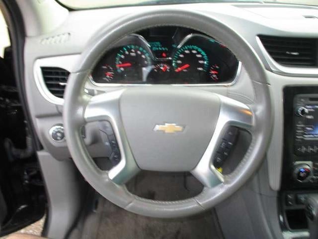 2017 Chevrolet Traverse 2LT FWD