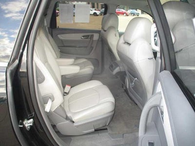 2017 Chevrolet Traverse 2LT FWD