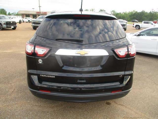 2017 Chevrolet Traverse 2LT FWD