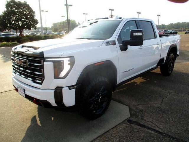 2025 GMC Sierra 2500 HD AT4