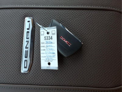 2026 GMC Sierra 2500 HD Denali