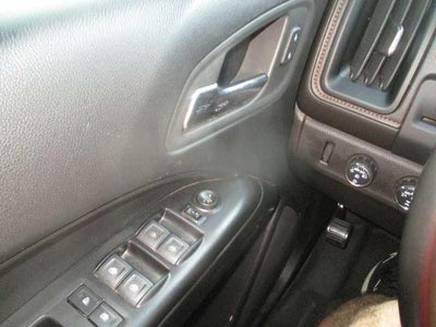 2022 GMC Canyon AT4 Crew Cab w/Cloth 4WD