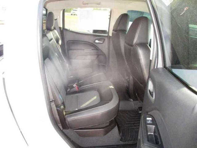 2022 GMC Canyon AT4 Crew Cab w/Cloth 4WD