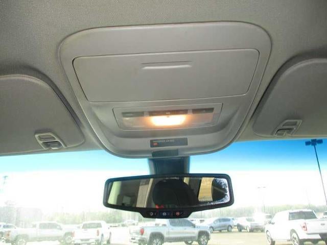 2022 GMC Canyon AT4 Crew Cab w/Cloth 4WD