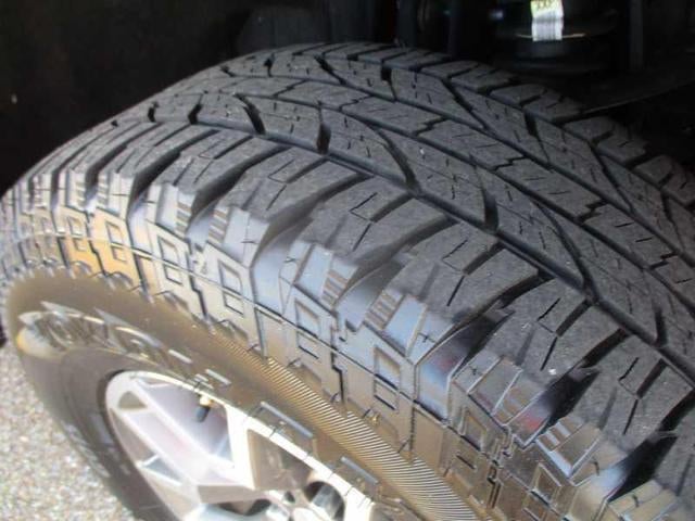 2022 GMC Canyon AT4 Crew Cab w/Cloth 4WD