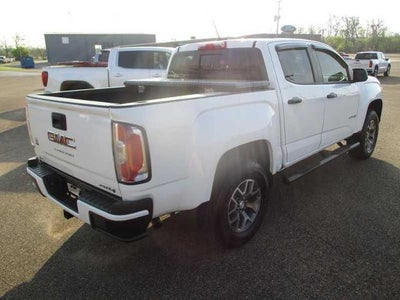 2022 GMC Canyon AT4 Crew Cab w/Cloth 4WD