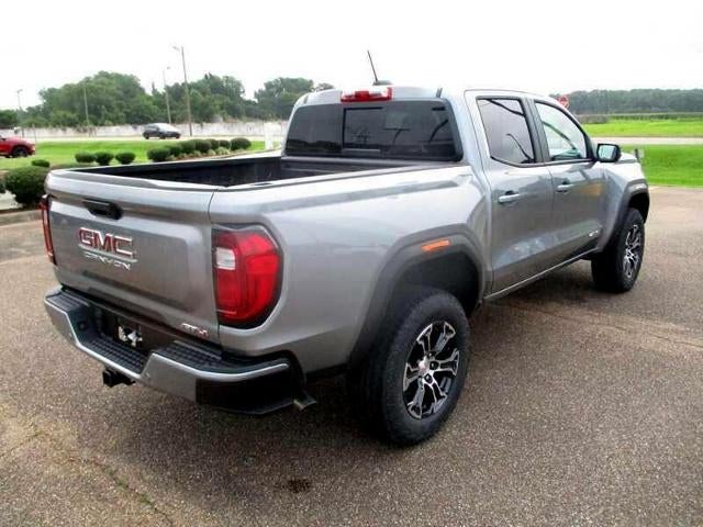 2025 GMC Canyon AT4