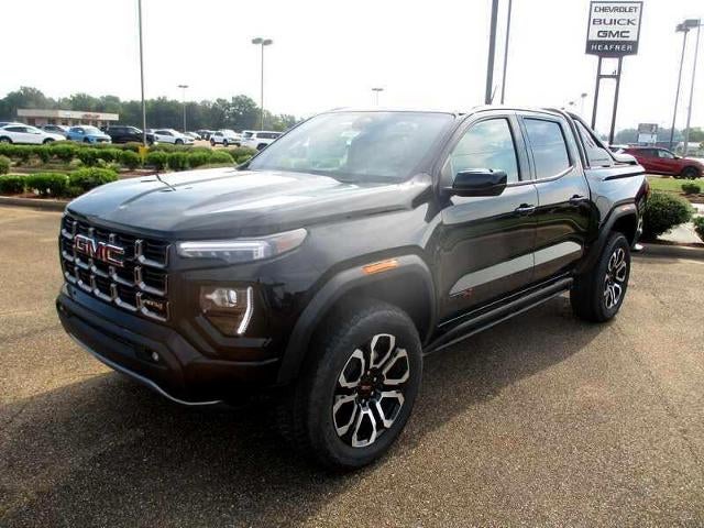 2025 GMC Canyon AT4