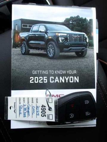 2025 GMC Canyon AT4