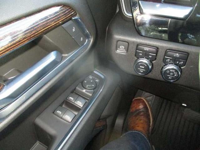 2023 GMC Sierra 1500 Elevation Double Cab 4WD w/3VL