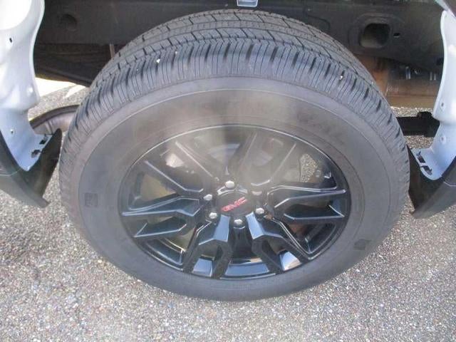 2023 GMC Sierra 1500 Elevation Double Cab 4WD w/3VL