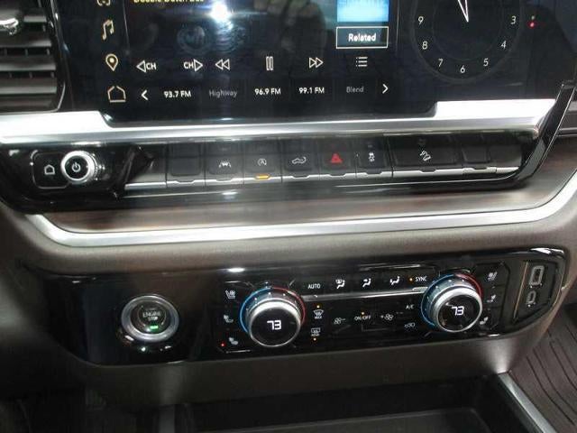 2022 GMC Sierra 1500 SLT Crew Cab 4WD