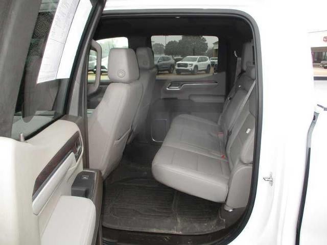 2022 GMC Sierra 1500 SLT Crew Cab 4WD