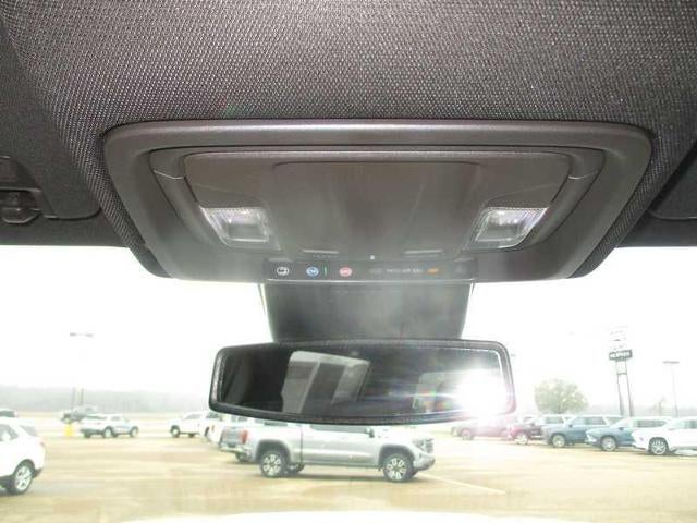 2022 GMC Sierra 1500 SLT Crew Cab 4WD