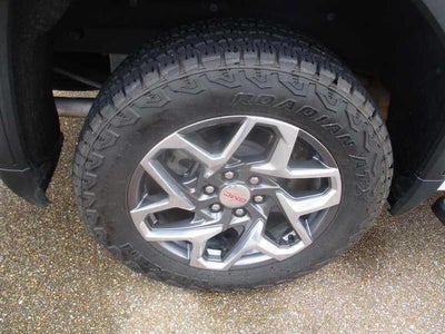 2022 GMC Sierra 1500 SLT Crew Cab 4WD